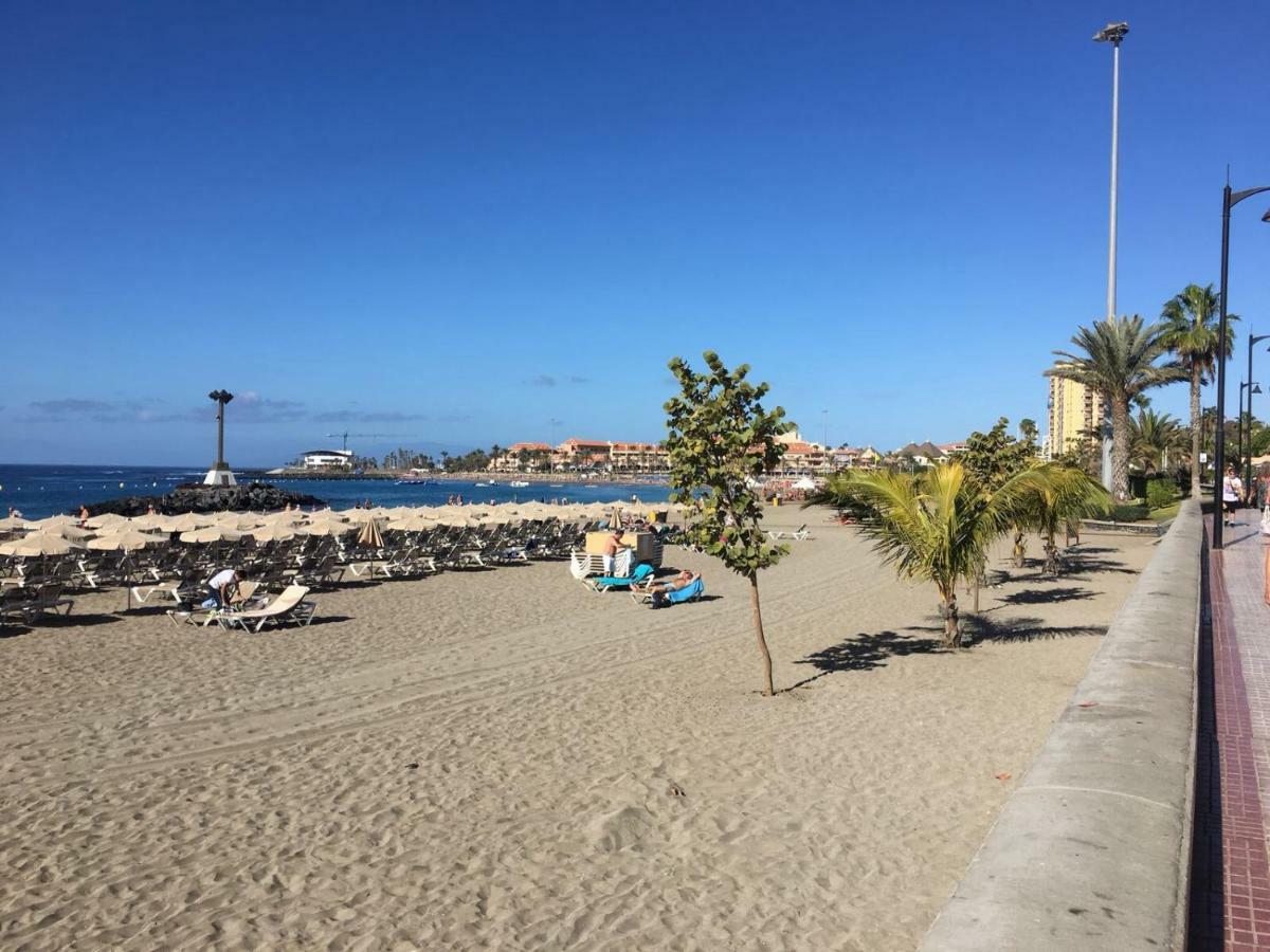 Apartamento En Playa Las Vistas - Torres Del Sol Arona  Exterior photo