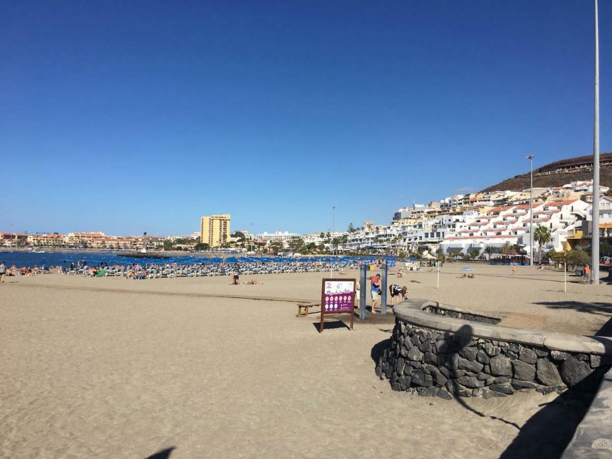 Apartamento En Playa Las Vistas - Torres Del Sol Arona  Exterior photo